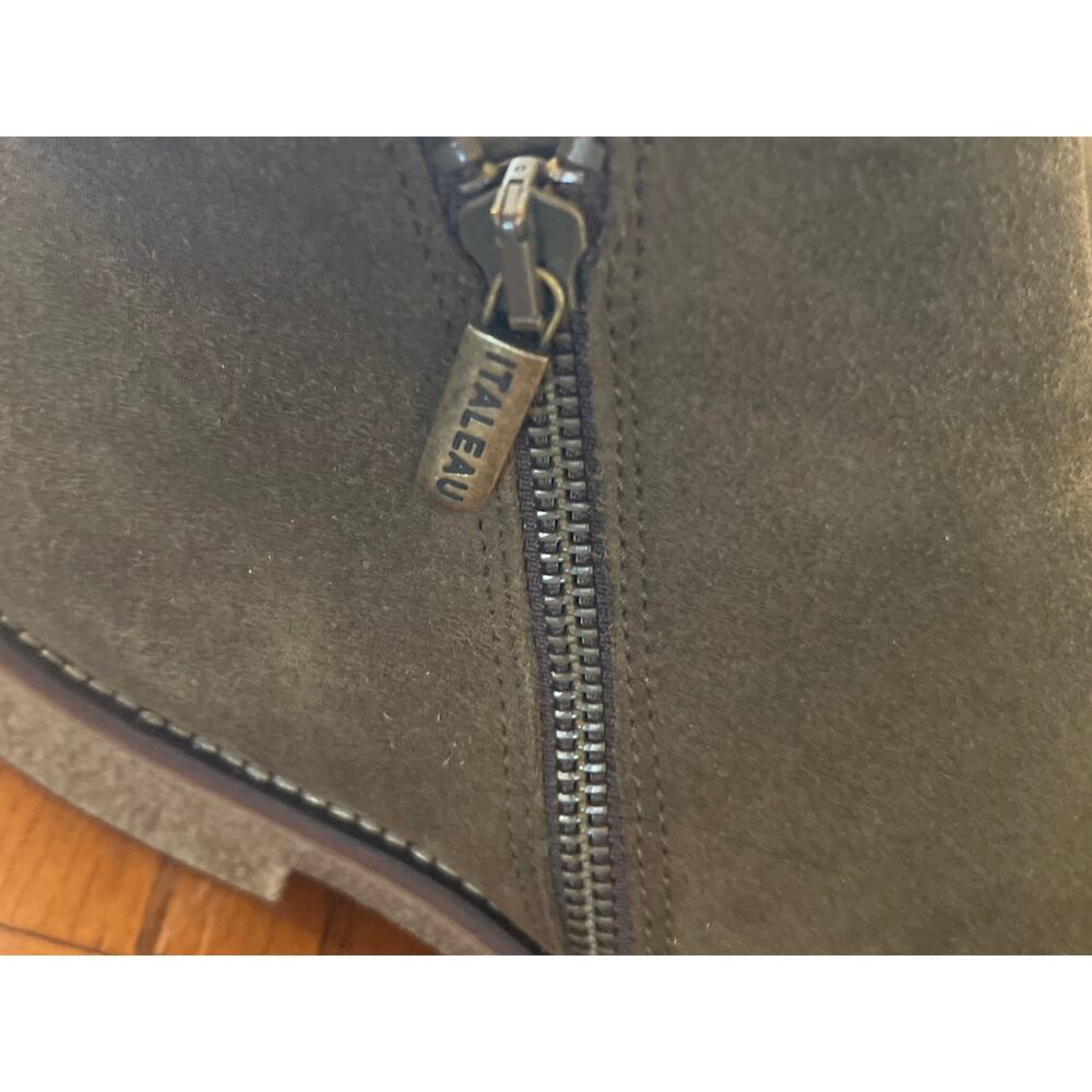 Italeau Foliana Waterproof Suede Ankle Boots, size 39 - Picture 8 of 10